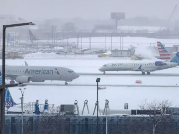 ԱՄՆ-ում ավելի քան 8 հազար չվերթ է հետաձգվել կամ չեղարկվել վատ եղանակի պատճառով