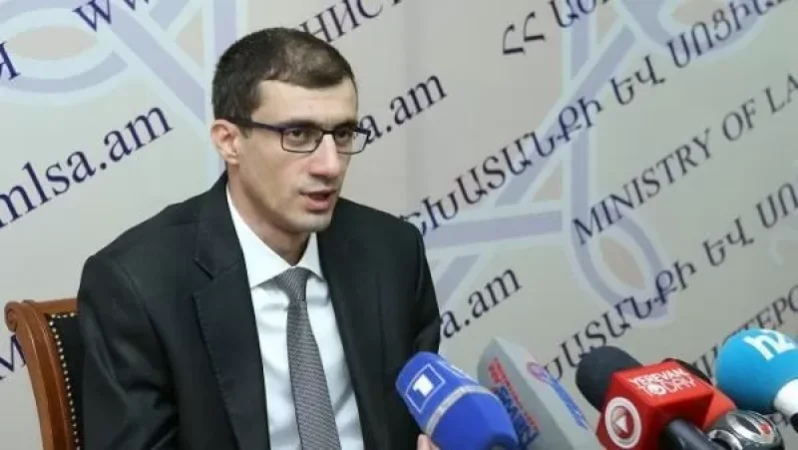 Արցախում տեղի ունեցած ավերածությունների հետևանքով սեփականություն կորցրած քաղաքացիները կստանան 250 հազար դրամ. նախարար