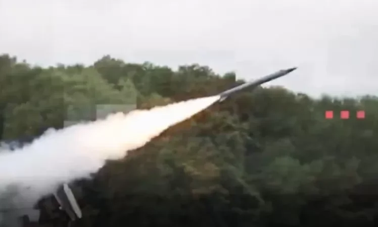 Video: S-300 Systems Displayed in Armenia