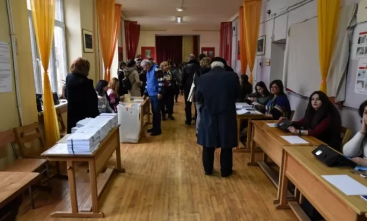 «Մեկը մյուսին հուշելով, ընտրում են»․ ՔԿ-ն մանրամասներ է հայտնում