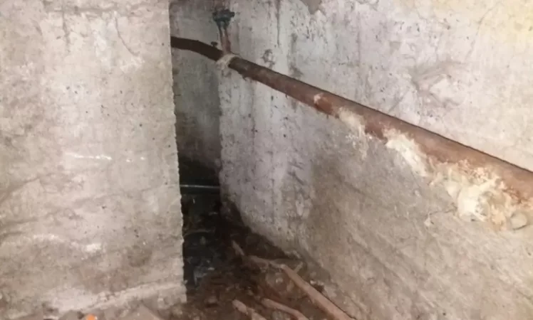 VIDEO: Water Flooding in the Basement of Khaghagh Don 19 Building, Residents Being 'Dispersed'