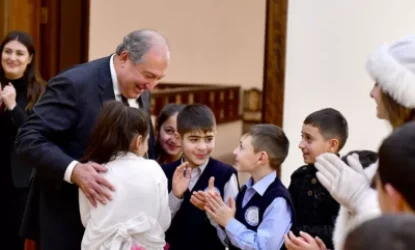 Երեխաները Արմեն Սարգսյանի հյուրերն էին