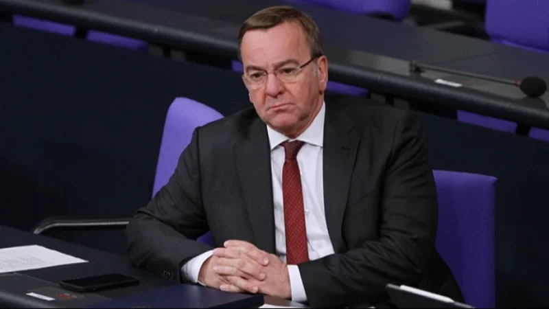 Գերմանիայի պաշտպանության նախարարը քննադատել է Եվրահանձնաժողովի նախագահի ծրագրերը