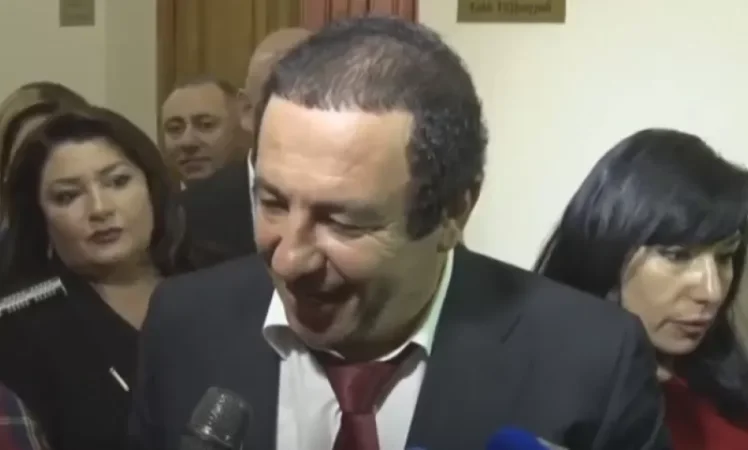 Բաբայան Էդիկին ես չեմ բերել ԱԺ․ Ծառուկյանը՝ թիկնազորի պետի մասին