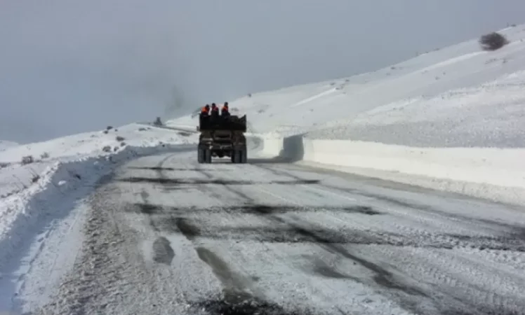 Աշոցքի և Ապարանի ավտոճանապարհներին ձյուն է տեղում
