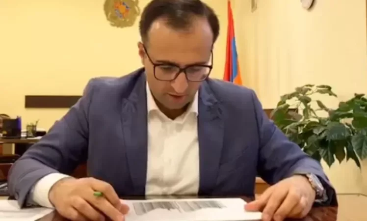 ՈՒՂԻՂ․ Արսեն Թորոսյանը ներկայացնում է սուր շնչառական վարակների իրավիճակը այսօրվա դրությամբ