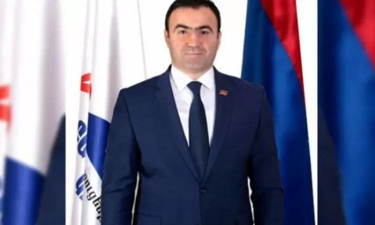 ԲՀԿ անդամը հեռացել է կուսակցությունից և ինքնաբացարկ հայտնել