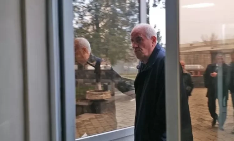 Մեռնեմ օրենքին. Բարսեղ Բեգլարյանը` դատարանում