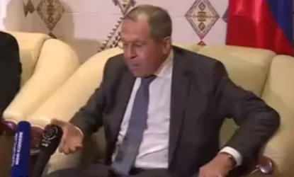 ՏԵՍԱՆՅՈՒԹ․ Լավրովը ձեռքով բարևել է բարձրախոսին