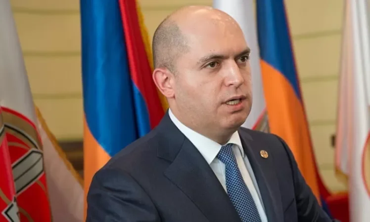 Հայ ժողովուրդն իրավունք ունի ավելին իմանալու․ Աշոտյանը՝ Փաշինյանի և Ալիևի հանդիպման մասին