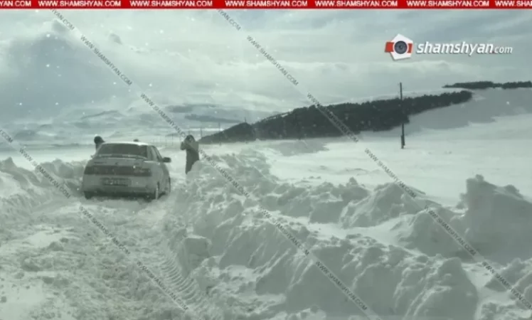 Արտակարգ իրավիճակ Արագածոտնի մարզում. Միջնատուն գյուղամիջյան ճանապարհն ամբողջովին փակված է ձյան պատճառով
