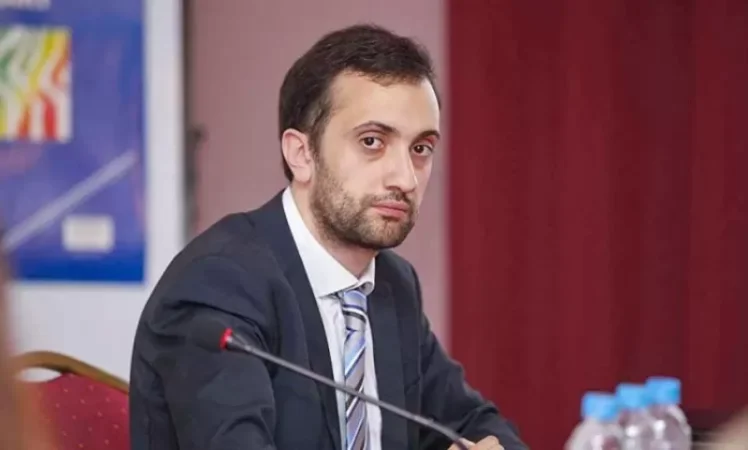 Դանիել Իոաննիսյանի պատասխանը Նիկոլ Փաշինյանին