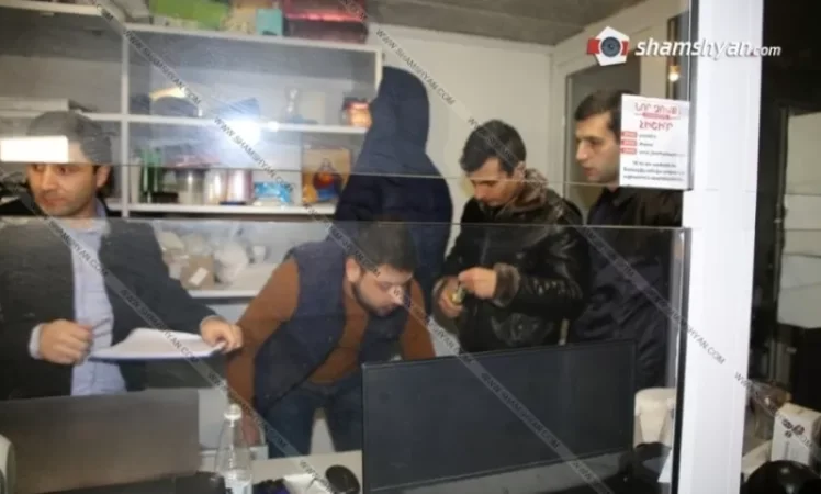 Մանրամասներ՝ «Նոր Զովք» սուպերմարկետում ավազակային հարձակումից