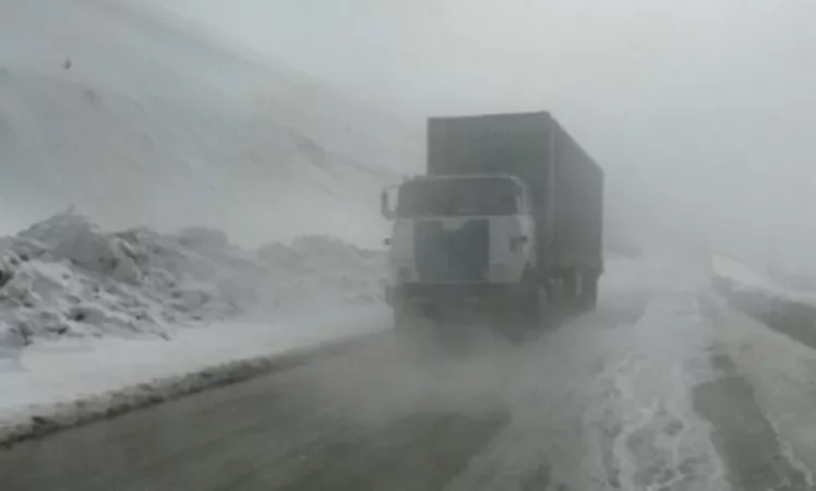 Փակ և դժվարանցանելի ավտոճանապարհներ