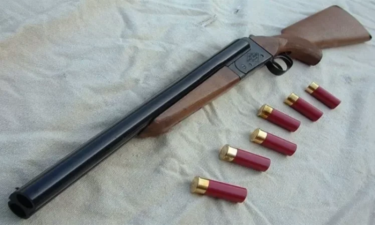 Արտակարգ դեպք. տղամարդը «հրազենային վիրավորում»-ով հիվանդանոցում է. կասկածյալը դպրոցի զինղեկն է