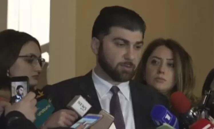 ՏԵՍԱՆՅՈՒԹ․Խրախուսում եմ ԵՊՀ ռեկտորին՝ ինձ դատի տալ. Դավիթ Սանասարյան