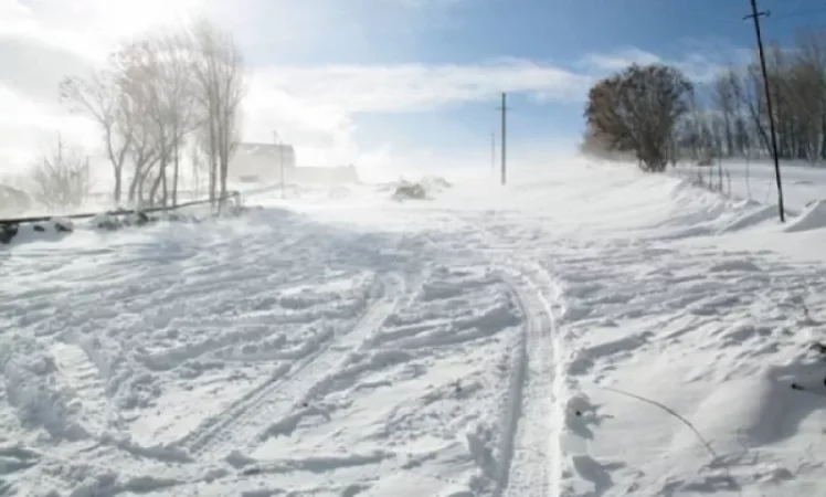 Difficult and Blocked Roads: Current Situation