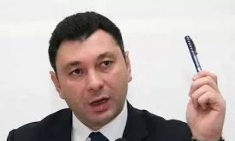 Չի՛ կարելի թույլ տալ վերադարձ դեպի անցյալ,  Շարմազանով