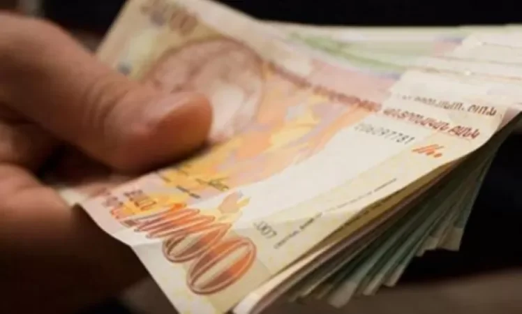 «Ամուսնուդ Ռուսաստանից պառկած տուն կբերեն, տղայիդ էլ ԱԱԾ-ն կտանի և ողջ դուրս չի գա «ԿաԳեԲե»-ից». քաղաքացուն սպառնացել են