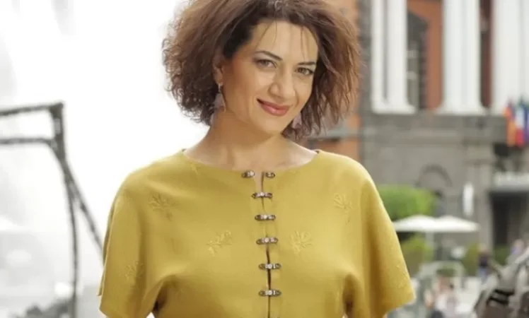 ԼՈՒՍԱՆԿԱՐՆԵՐ. Ովքեր են Աննա Հակոբյանի հիմնադրամին գումարներ փոխանցել