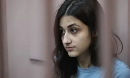 Դատարանը հորը սպանած Քրիստինա Խաչատուրյանին տատիկի բնակարանի գրանցումից հանել է