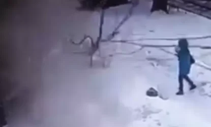 ՏԵՍԱՆՅՈՒԹ. Ռյազանում երեխայի գլխին հսկայական  ձնակույտ է թափվել. վերակենդանացման բաժանմունքում է