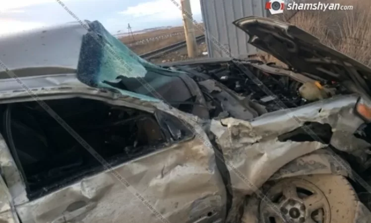 Photoreport: Major Accident Involving New Yerevan-Gyumri Electric Train and Ford