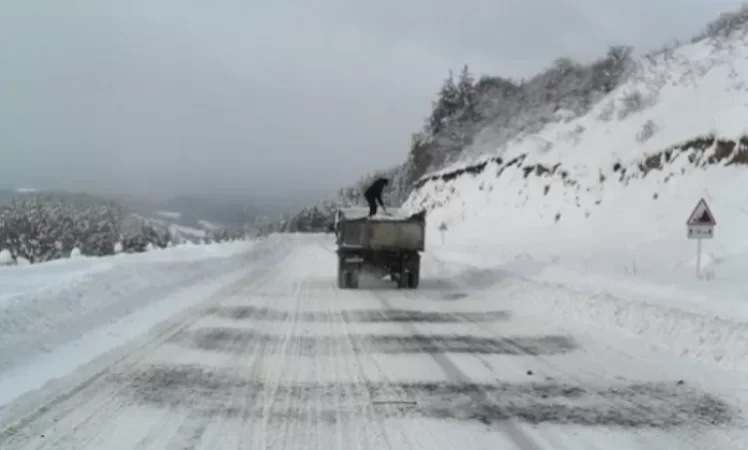 Փակ և դժվարանցանելի ճանապարհներ կան․  Ինչ իրավիճակ է մարզերում