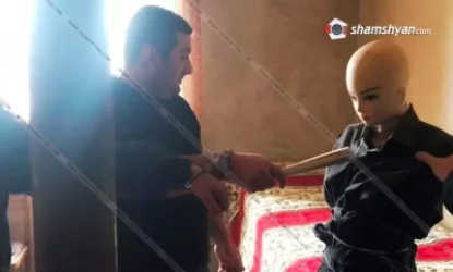 ՏԵՍԱՆՅՈՒԹ. 36-ամյա տղան ցույց է տվել, թե ինչպես է սպանել հորը