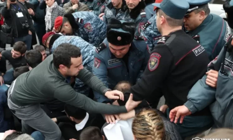 22 քաղաքացի բերման է ենթարկվել. ոստիկանություն