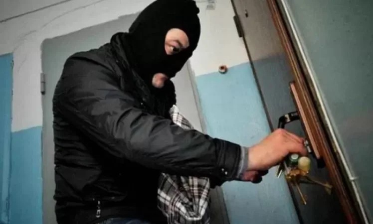 Երևանում եղբայրը կողոպտել է եղբորը. մանրամասներ