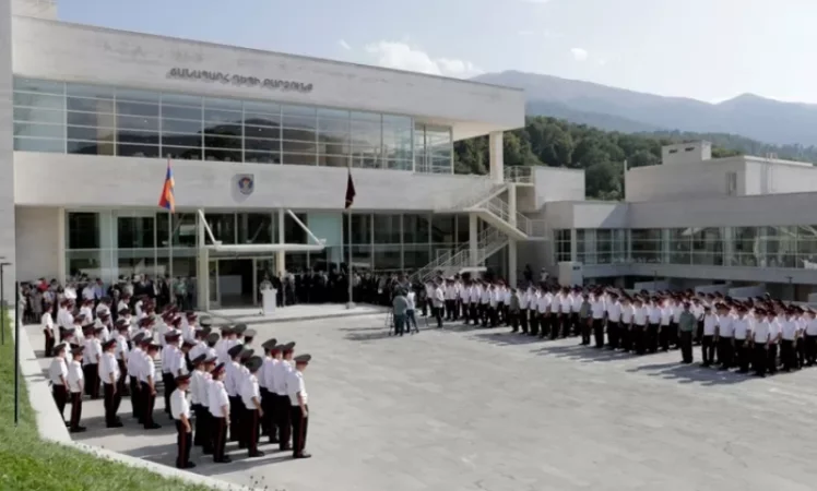 Մոնթե Մելքոնյան վարժարանը կգործի նույն վայրում մինչև չտրամադրվի ավելի լավ պայմաններով տարածք