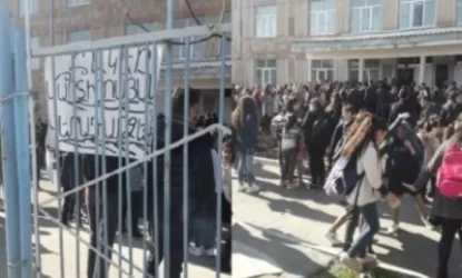 Տնօրենը հասկացել է, որ Ավշարի դպրոցում համատեղ աշխատանքը չի ստացվում. Փոխտնօրեն