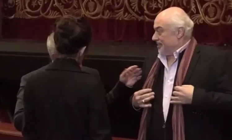 Օպերայի անձնակազմն այս րոպեներին քննարկում է Օրբելյանի ազատման հարցը