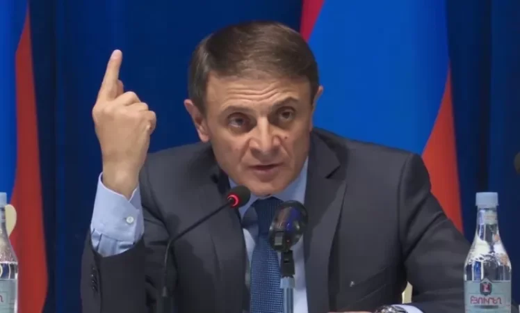 Օսիպյանն անձամբ կհսկի «Եռաբլուրում» մեքենաներից կատարված գողության դեպքերի բացահայտման աշխատանքները