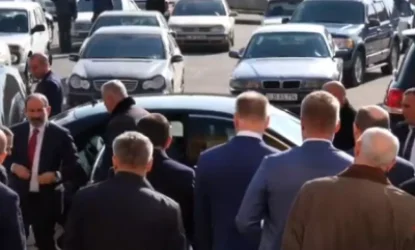 ՈՒՂԻՂ. Փաշինյանը Երևան–Գյումրի արագընթաց գնացքի բացմանը