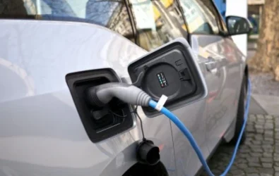 636 էլեկտրաշարժիչով տրանսպորտային միջոցների հայտարարատուները կարող են հետ ստանալ 2025 թ․ վճարված մաքսատուրքի գումարը. ՊԵԿ