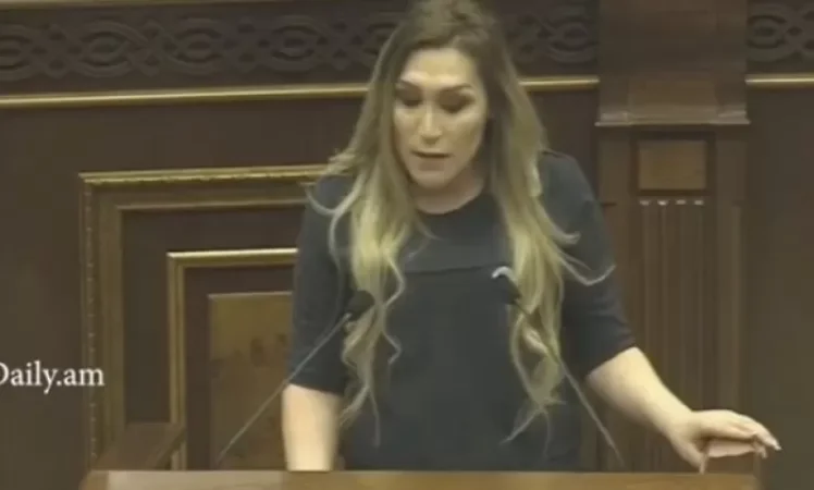 Սկանդալ. ԱԺ ամբիոնից կին տրանսգենդեր է ելույթ ունեցել, Զոհրաբյանը բարկացած արձագանքել է