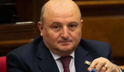 Վարդան Ղուկասյանի մեքենան խախտել է երթևեկության կանոնները․ մեքենան զրահապատ է