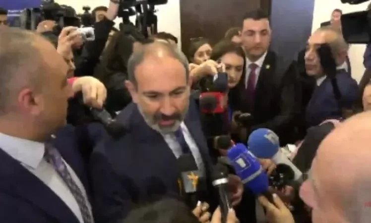 Բանը մի անգամ եմ ասում․ Փաշինյանը՝ լրագրողին