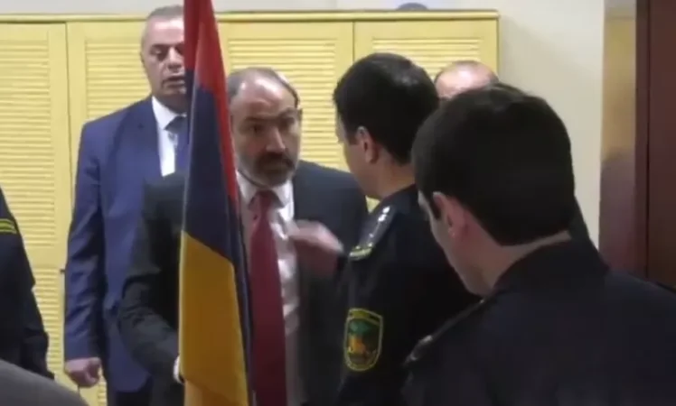 Մաքսակետի տեսուչի՝ աշխատանքից ազատվելու դիմումը պետք է չբավարարել. Սաքունց