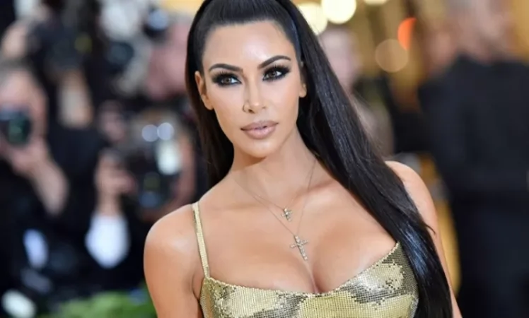 VIDEO: Kim Kardashian Speaks Armenian in New Vogue Video