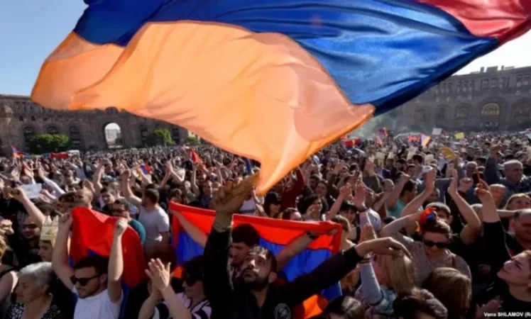 Իշխանության իրական եւ ֆեյք արժեքները. Ինչ են սպասում Հայաստանից. 168Ժամ