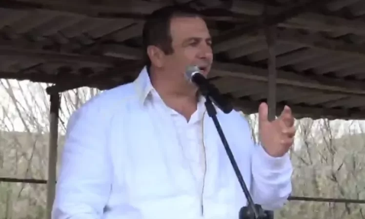 Դիմումները պատռեք, թափեք․ Ծառուկյանը՝ «Արարատցեմենտի» աշխատակիցներին