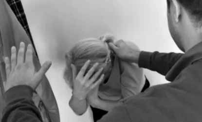 Կնոջը ծանր վնասվածքներ է հասցրել. Ամուսինը մեղադրյալի աթոռին է