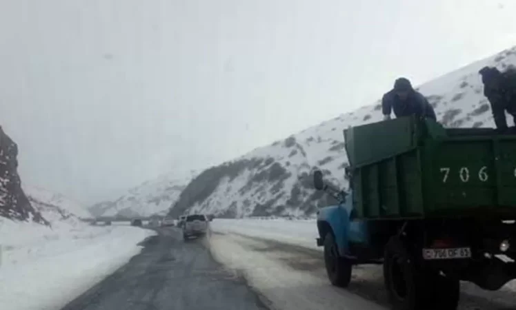 April 20: Snow, Closed and Difficult-to-Navigate Roads