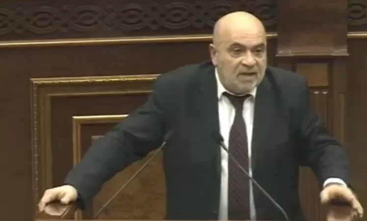 Քննարկվում է «Հեռուստատեսության և ռադիոյի հանձնաժողովի 2018 թվականի գործունեության մասին» հաղորդումը