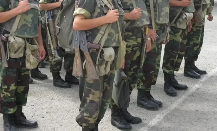 Ժամկետային զինծառայողը  սեքսուալ բնույթի գործողություններ է կատարել  սերժանտի նկատմամբ. «Փաստինֆո»