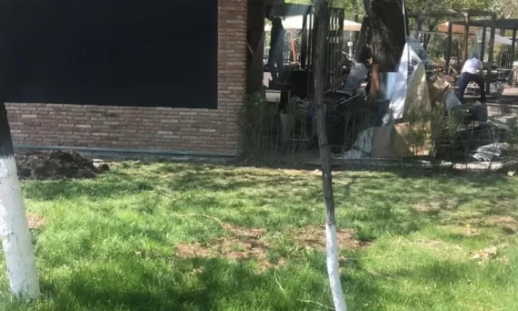 Ապամոնտաժումից հետո նախկին թաղապետի որդու սրճարանի տարածքը տրվել է ՔՈ-ի հիմնադիր-անդամին. Tert am