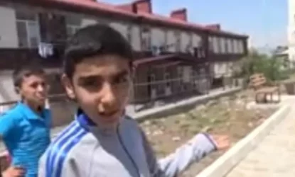 ՏԵՍԱՆՅՈՒԹ. Բունտ՝ Թբիլիսյան խճուղում. երեխաները պահանջում են Փաշինյանին ու Վանեցյանին